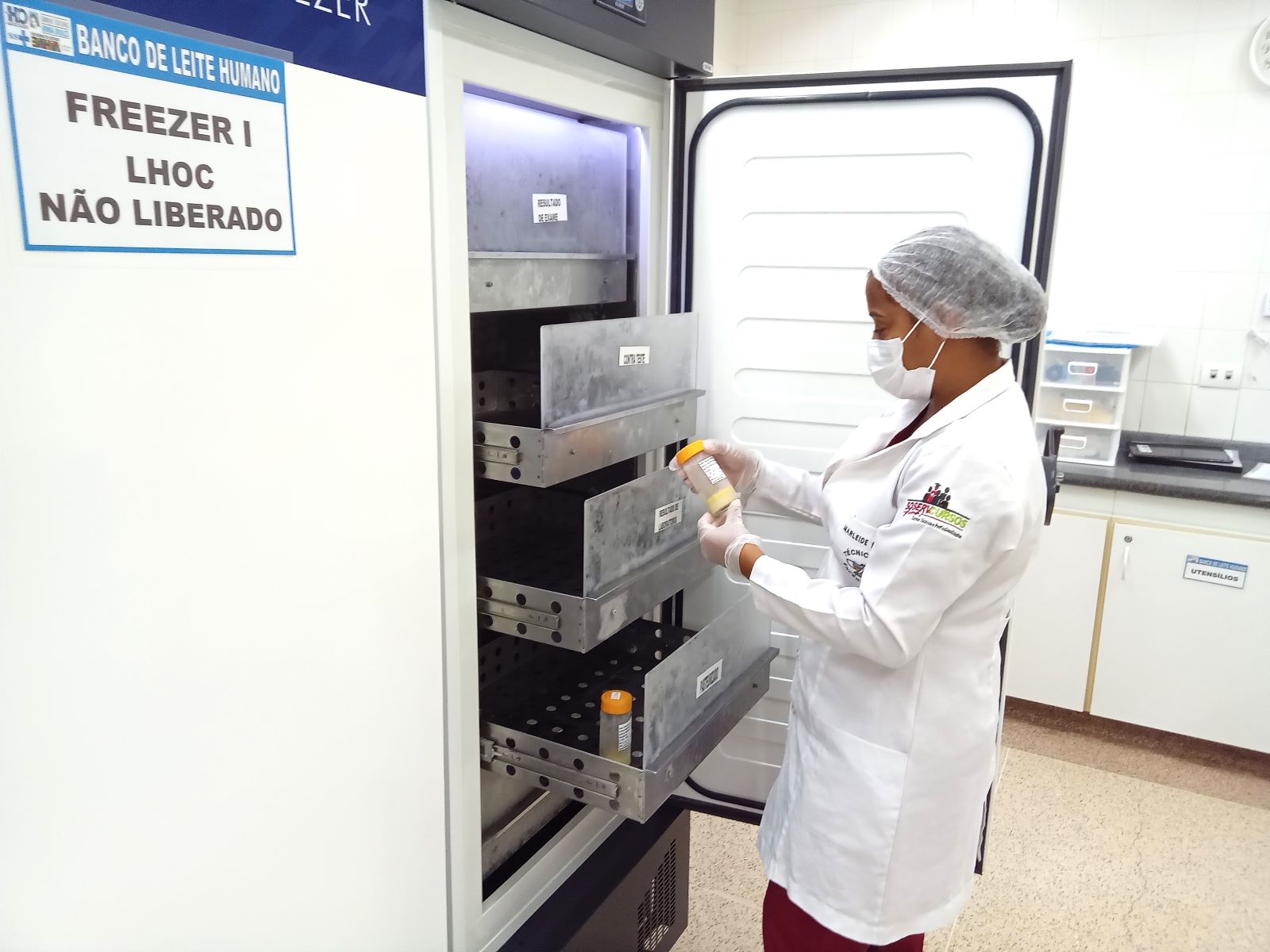 Hospital do Oeste faz campanha para suprir estoque do banco de leite materno